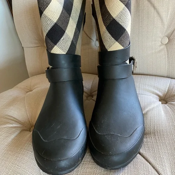 Burberry Exploded Check Pattern Rubber Rain Boots, Sz 38 - Picture 9 of 13
